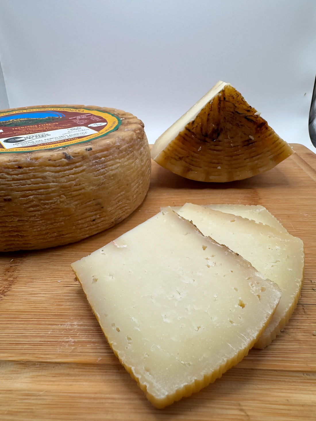 Pecorino di Farindola Stagionato - Bottega Gran Sasso